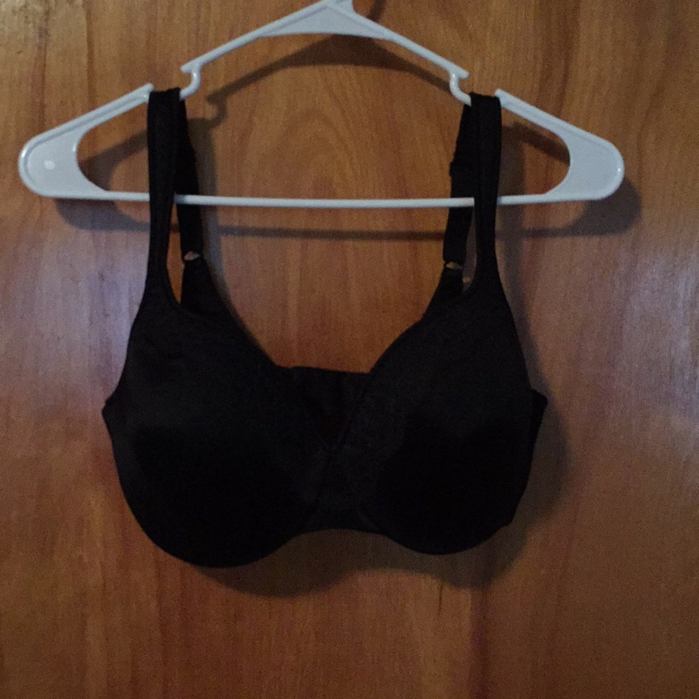 Lilyette 38D never worn underwire bra